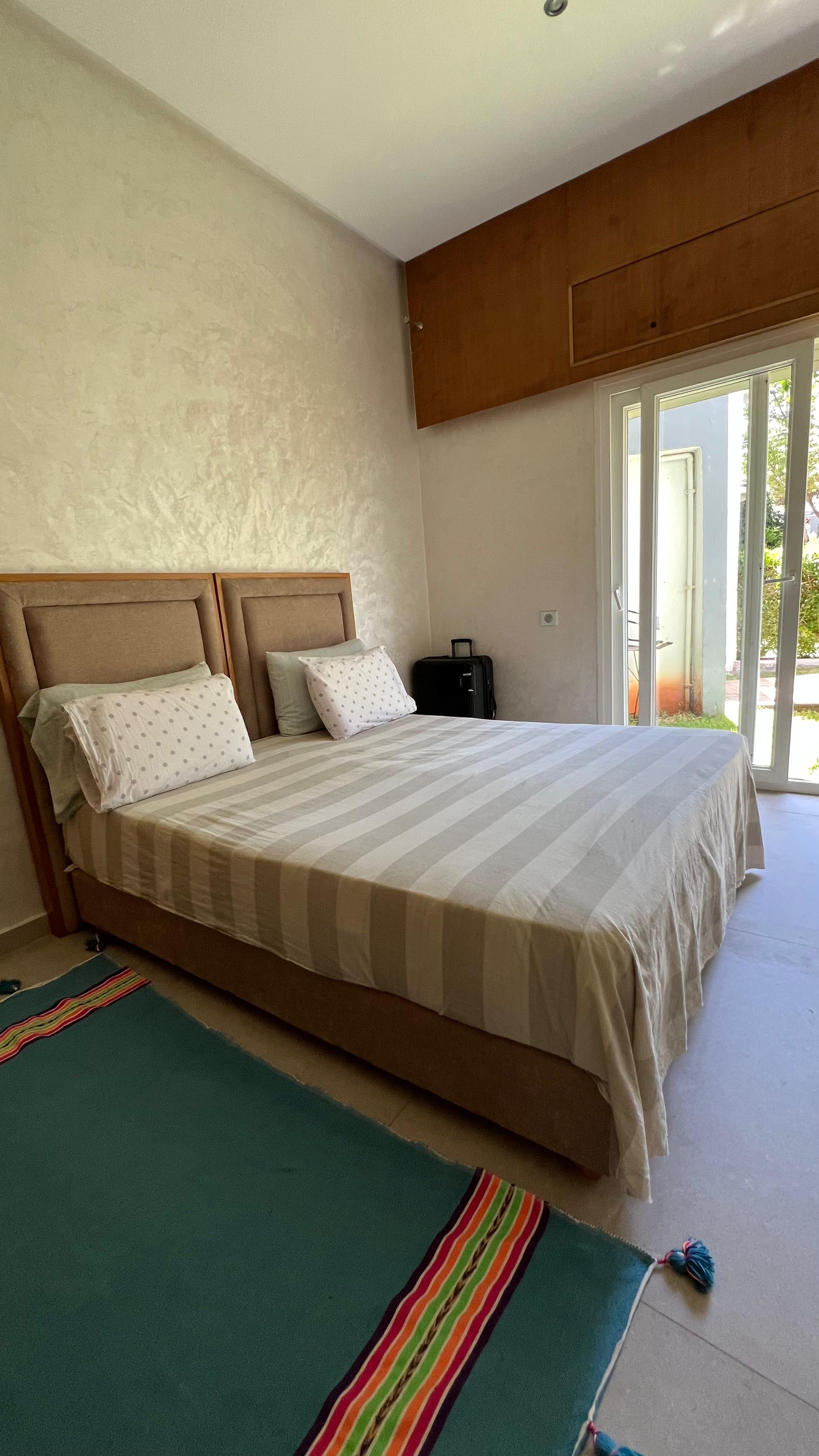 Appartement Meublé Haut Standing à Louer – Rez-de-chaussée