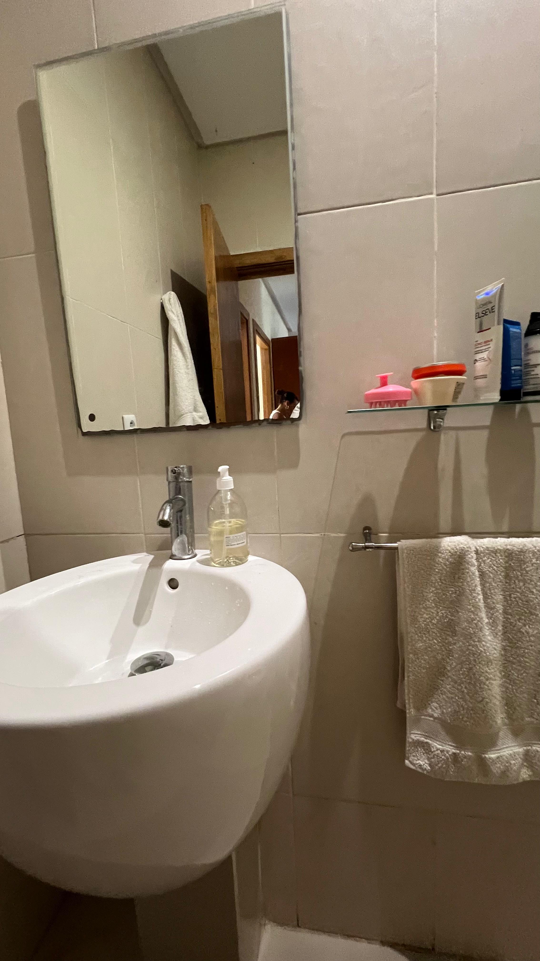 Appartement Meublé Haut Standing à Louer – Rez-de-chaussée