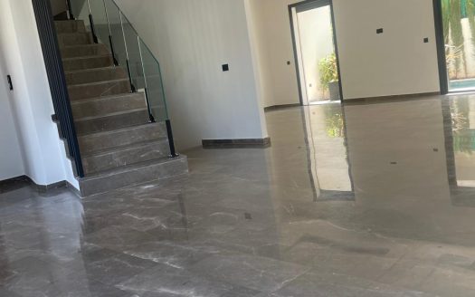 Luxueuse Villa Neuve à Louer – Première Occupation à Ain Diab Extension