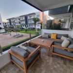 Appartement RDC à Louer à Dar Bouazza – Terrasse avec Vue Piscine