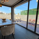 Villa d&rsquo;Exception à Vendre à Dar Bouazza – Vue Mer, 2 Piscines & Prestations Haut de Gamme