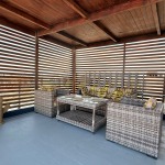 Villa d&rsquo;Exception à Vendre à Dar Bouazza – Vue Mer, 2 Piscines & Prestations Haut de Gamme
